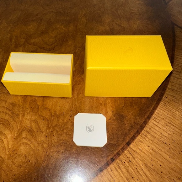 Yellow Swarovski Jewelry Box - Picture 5 of 8